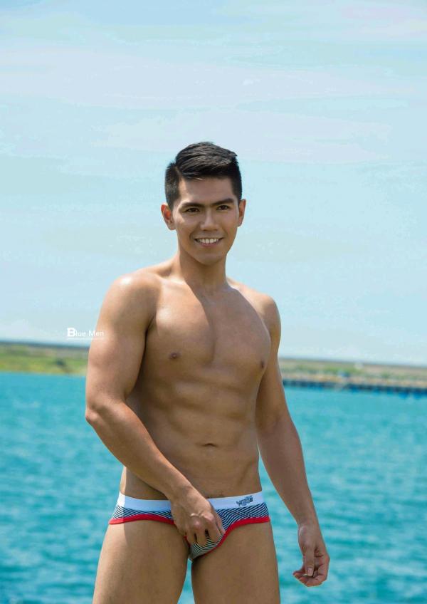 PHOTO-SET-BLUE-MAN-82---蔡承佑